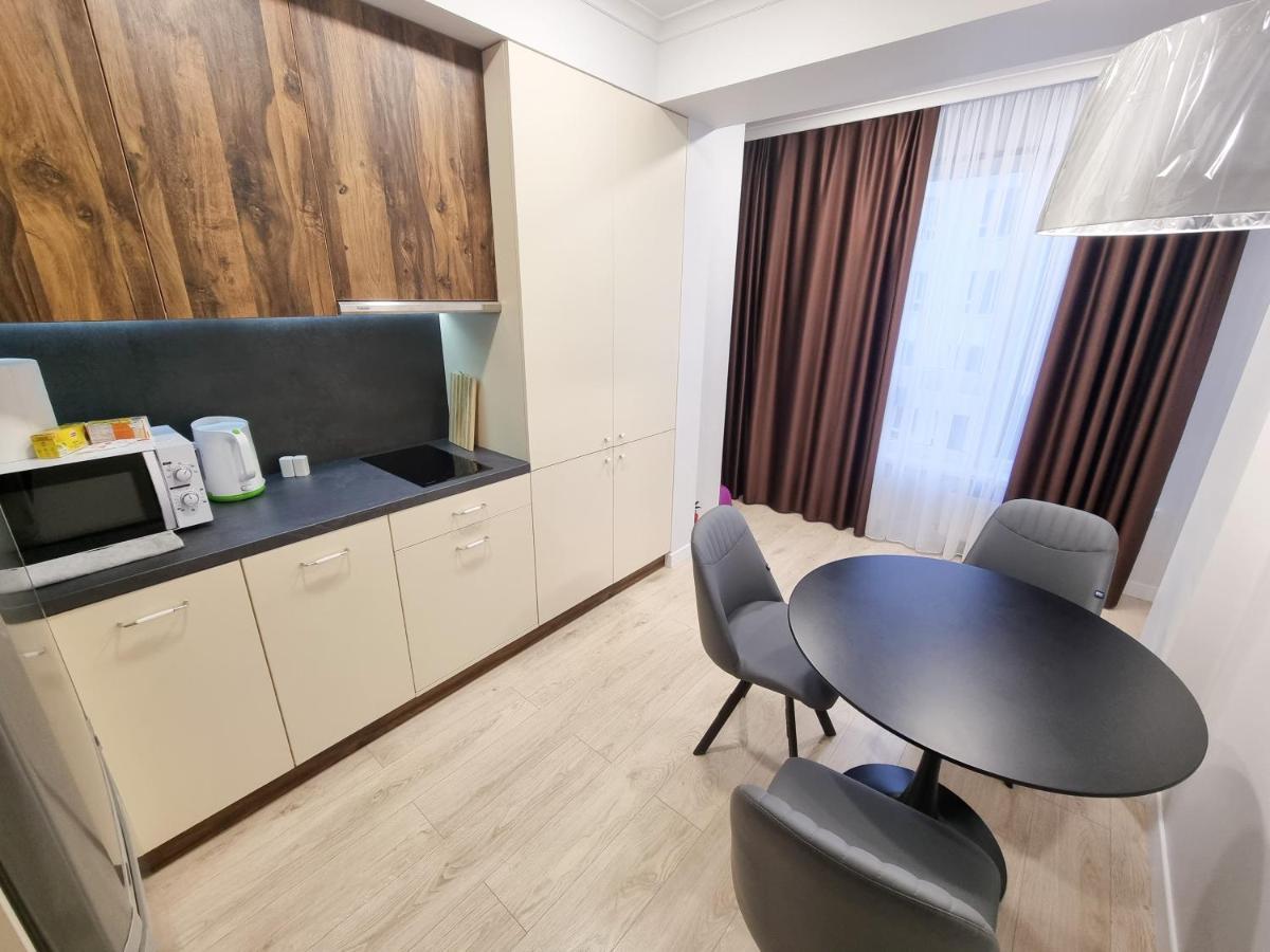 Apartment Botanica, 1 Bedroom With Living